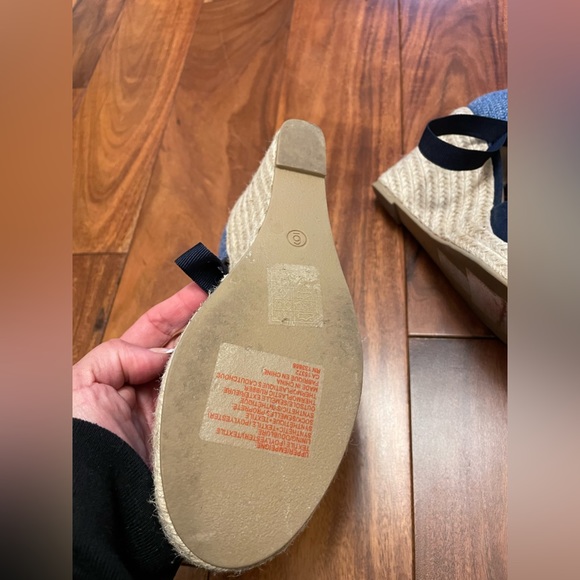 Wedge Ankle Strap Joe Fresh new - Picture 6 of 6